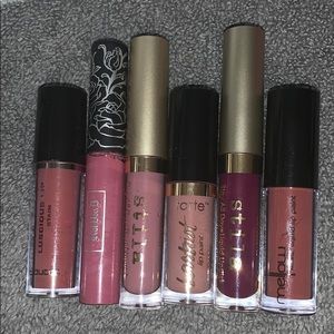 Six liquid lipsticks